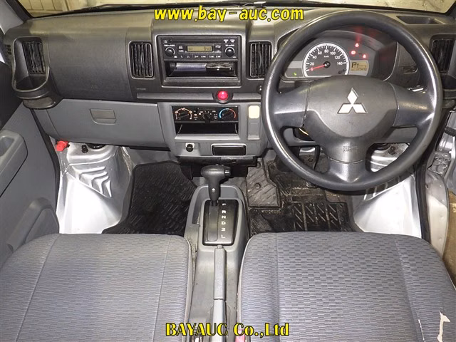 MITSUBISHI MINICAB