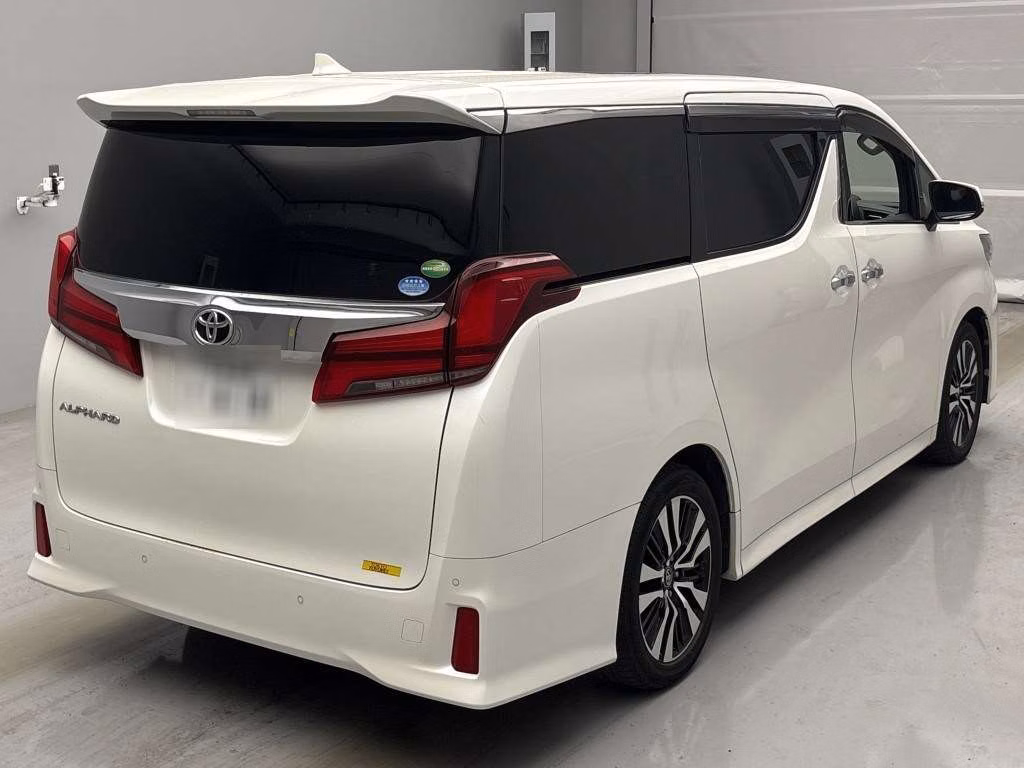TOYOTA ALPHARD