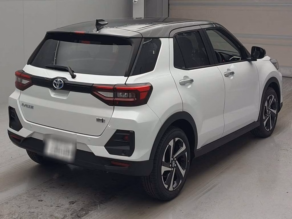 TOYOTA RAIZE