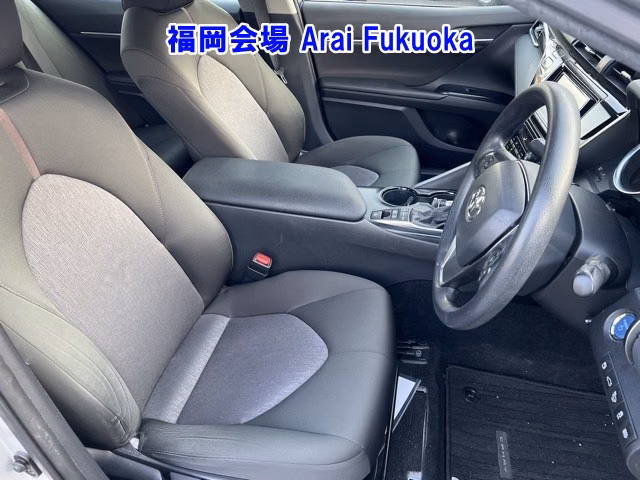 TOYOTA CAMRY
