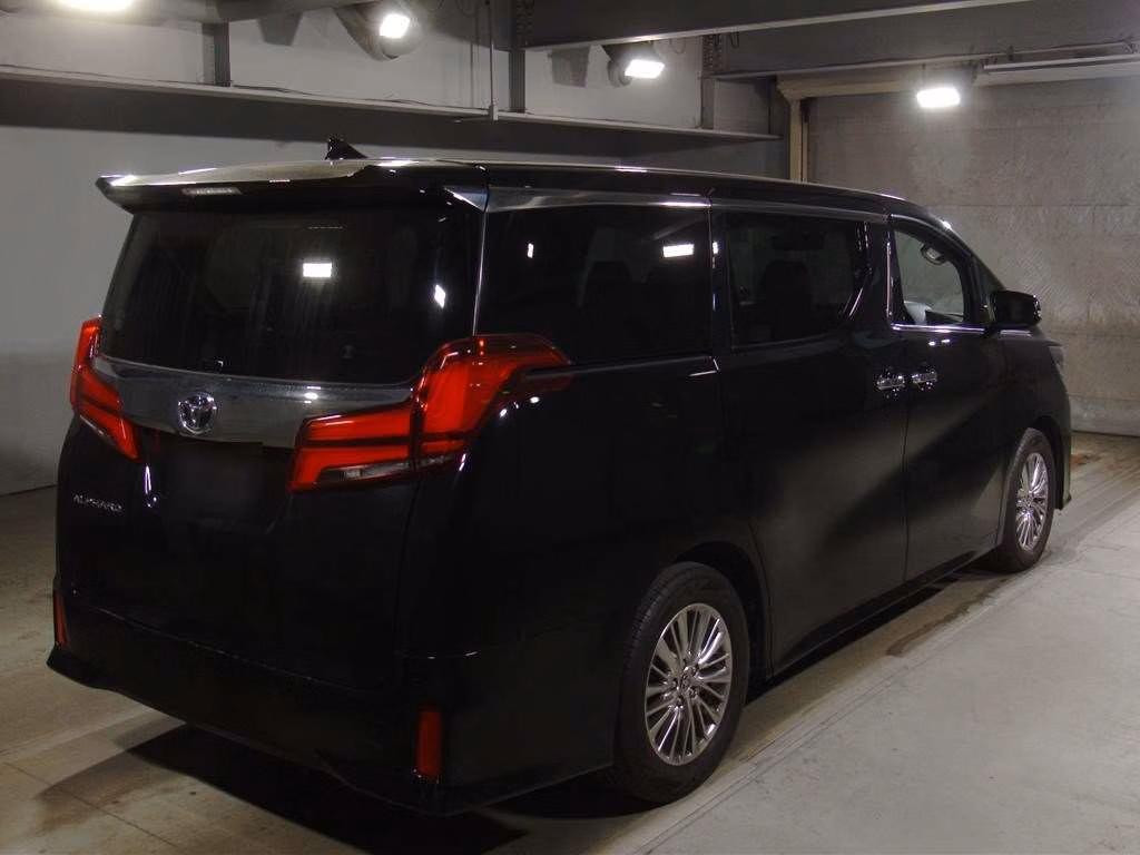 TOYOTA ALPHARD