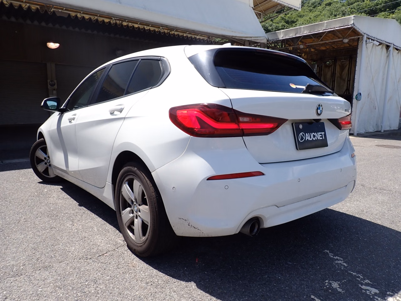 BMW 1-SERIES