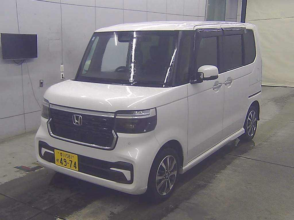 HONDA N-BOX