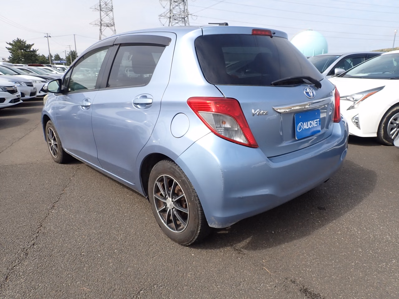 TOYOTA VITZ