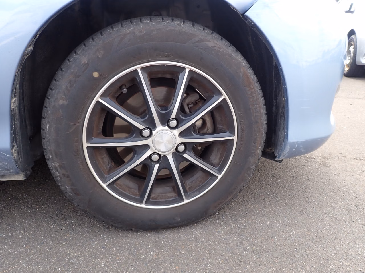 TOYOTA VITZ