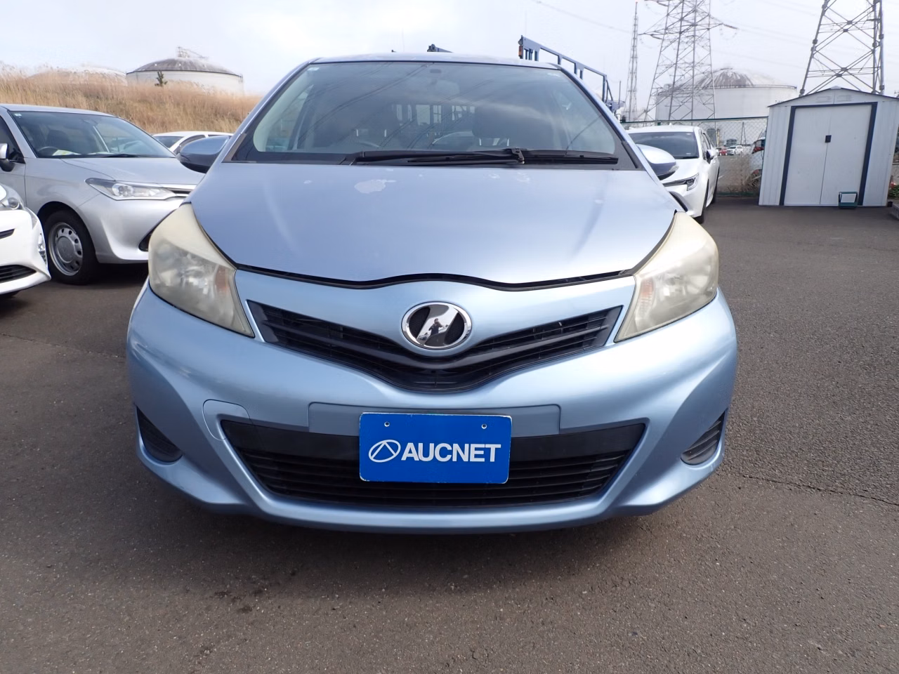 TOYOTA VITZ