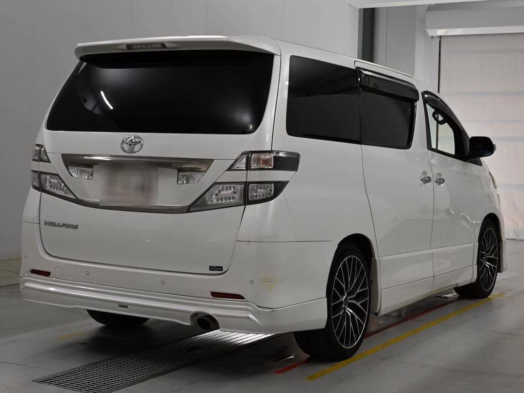 TOYOTA VELLFIRE