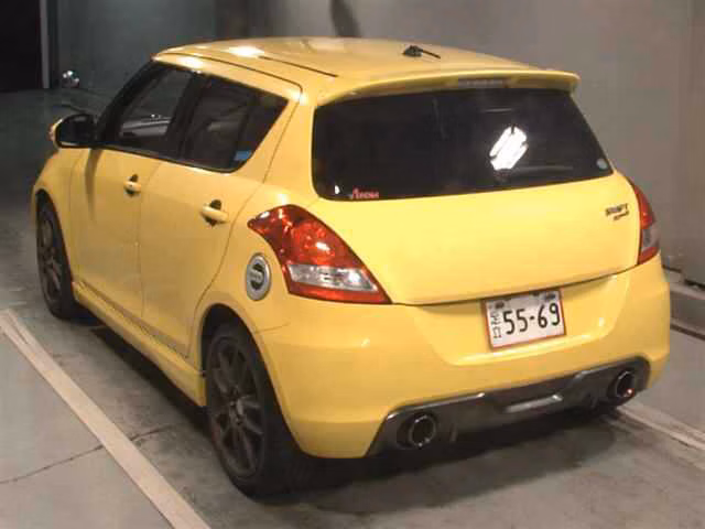 SUZUKI SWIFT