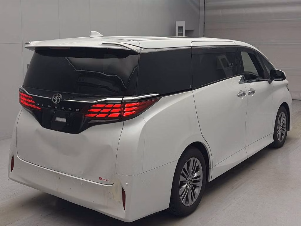 TOYOTA ALPHARD