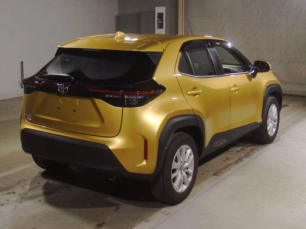 TOYOTA YARIS CROSS