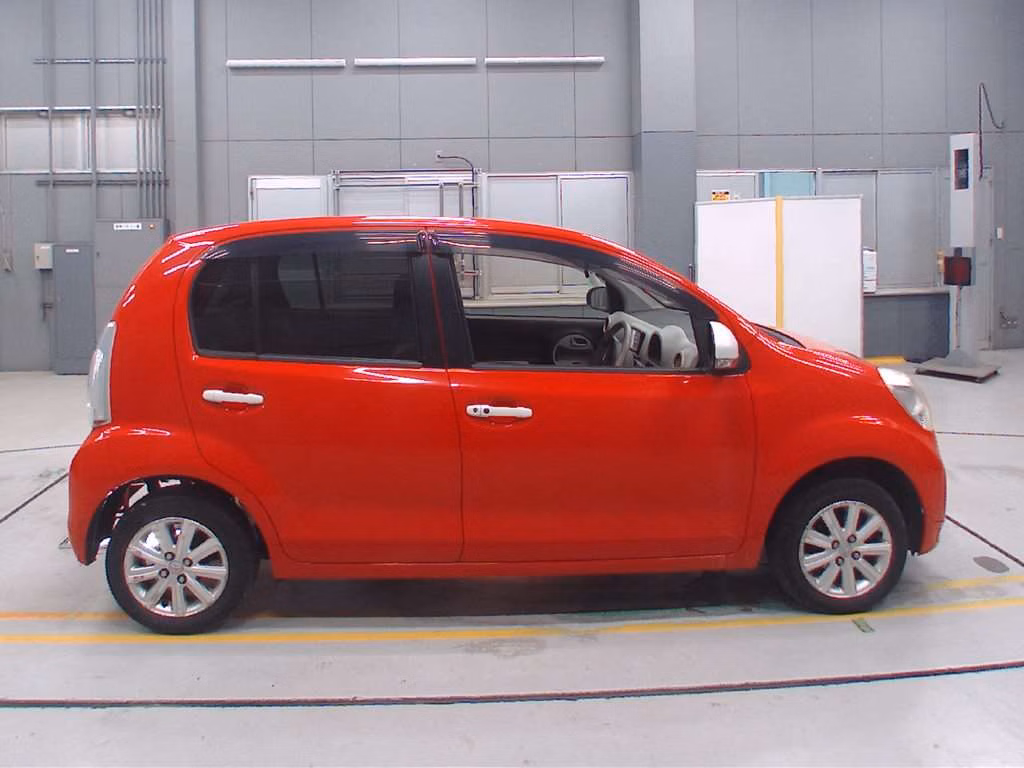 TOYOTA PASSO