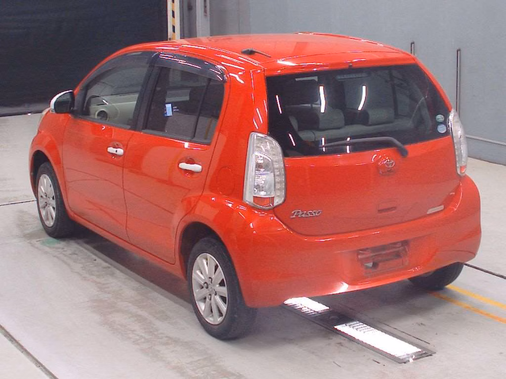 TOYOTA PASSO
