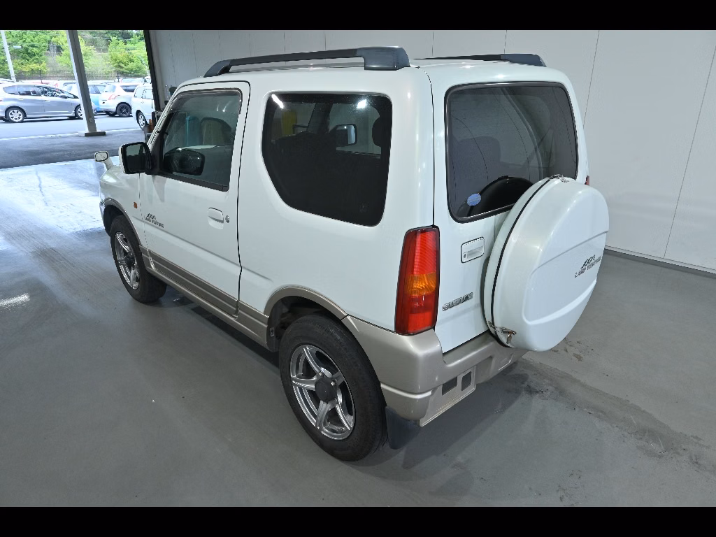 SUZUKI JIMNY