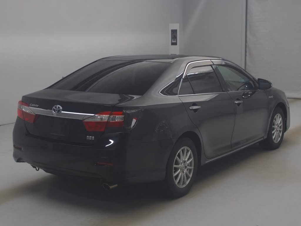 TOYOTA CAMRY