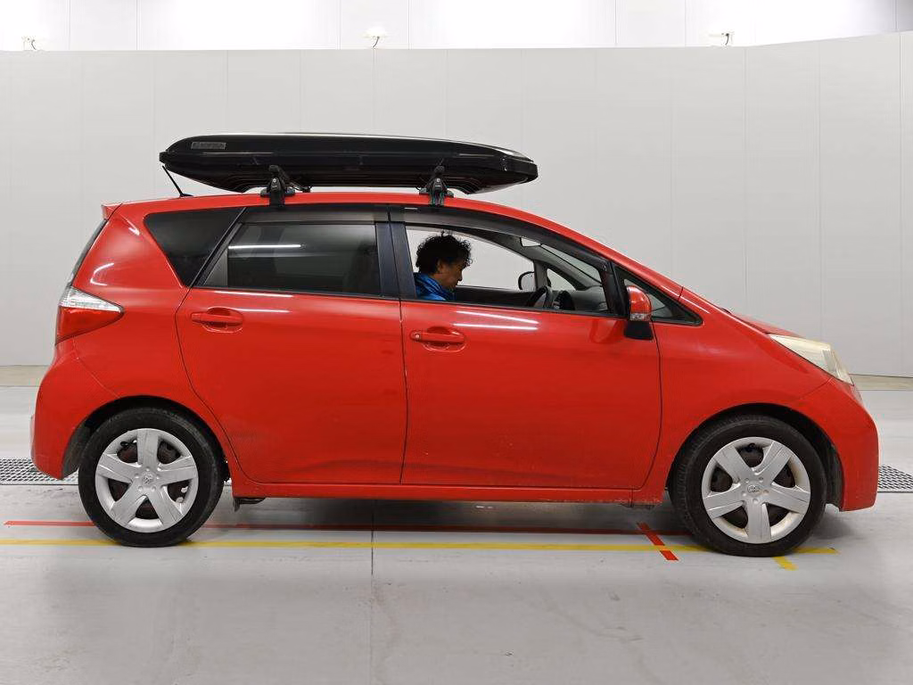 TOYOTA RACTIS