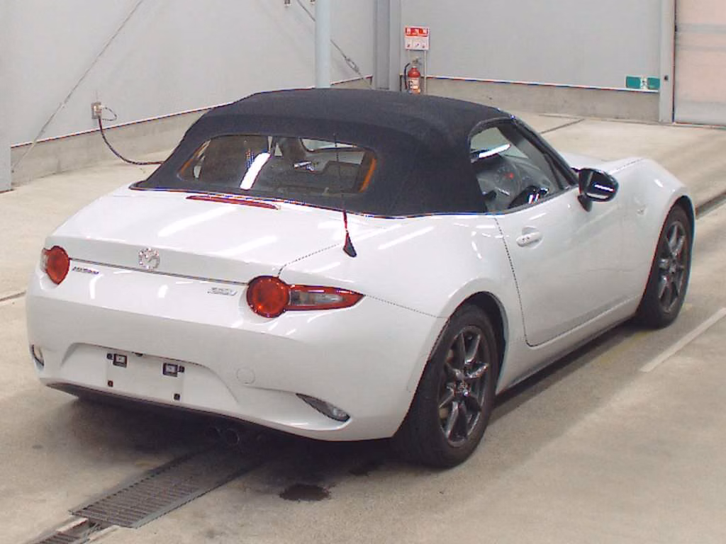 MAZDA MX-5