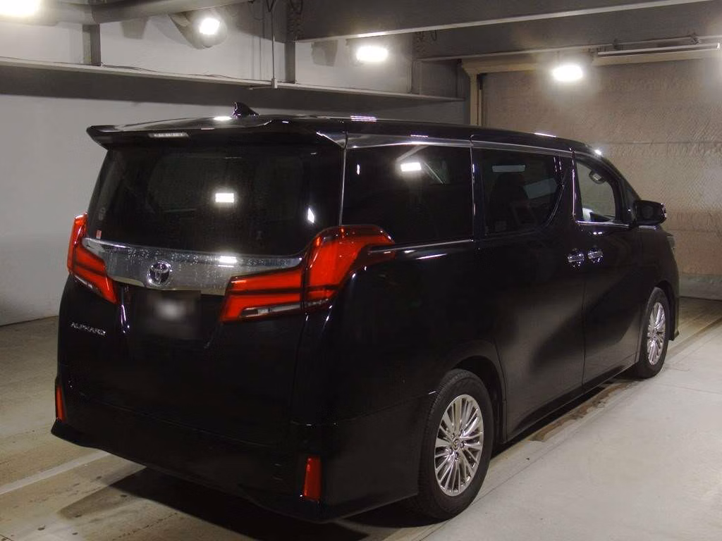 TOYOTA ALPHARD