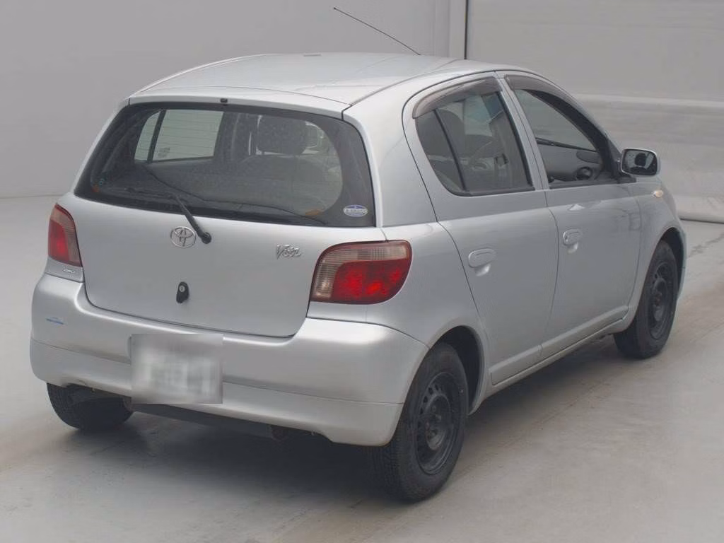 TOYOTA VITZ