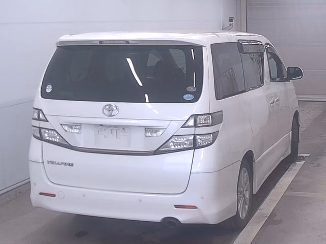 TOYOTA VELLFIRE