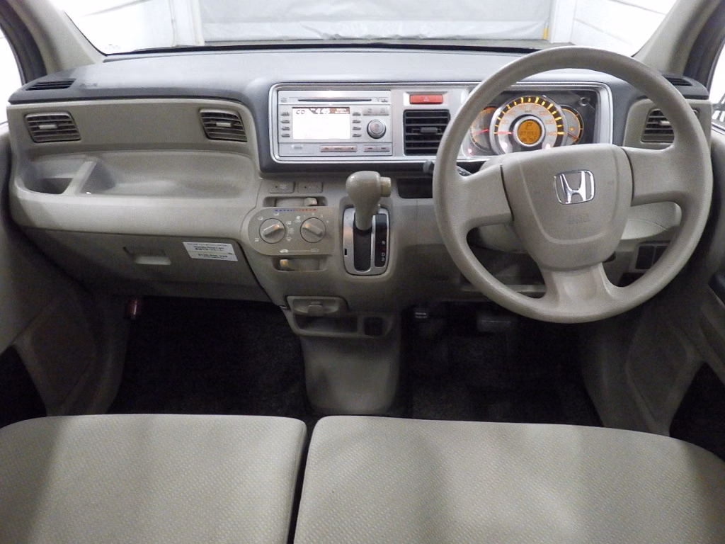 HONDA LIFE