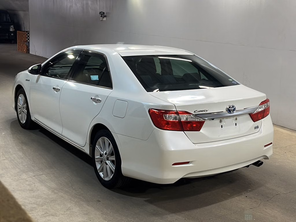TOYOTA CAMRY