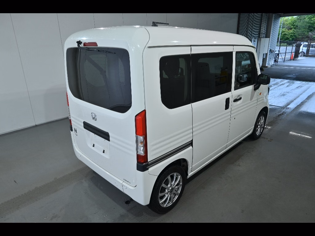 HONDA N-VAN