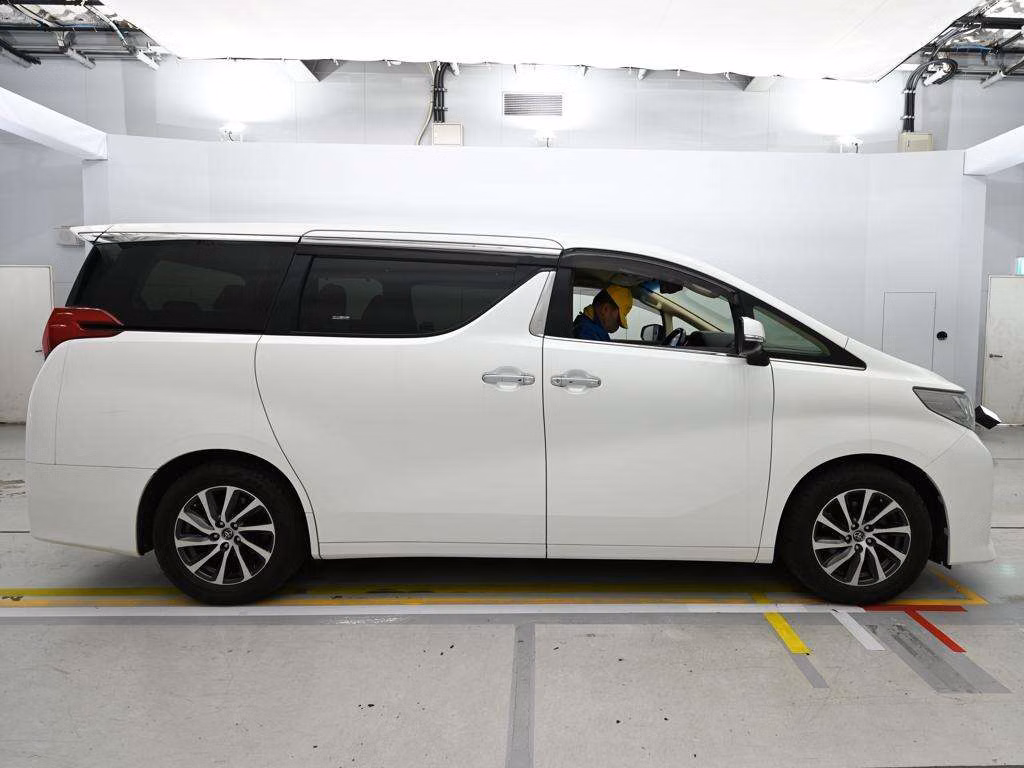 TOYOTA ALPHARD