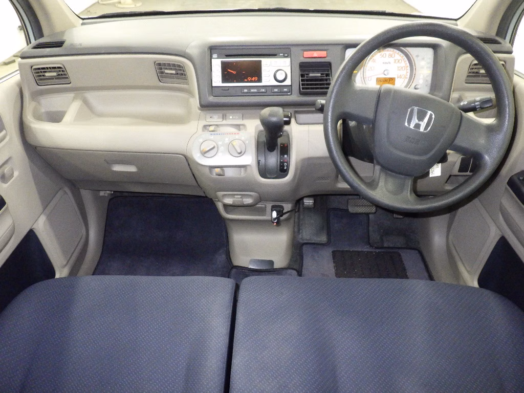 HONDA LIFE
