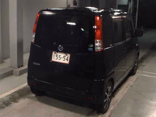NISSAN ROOX