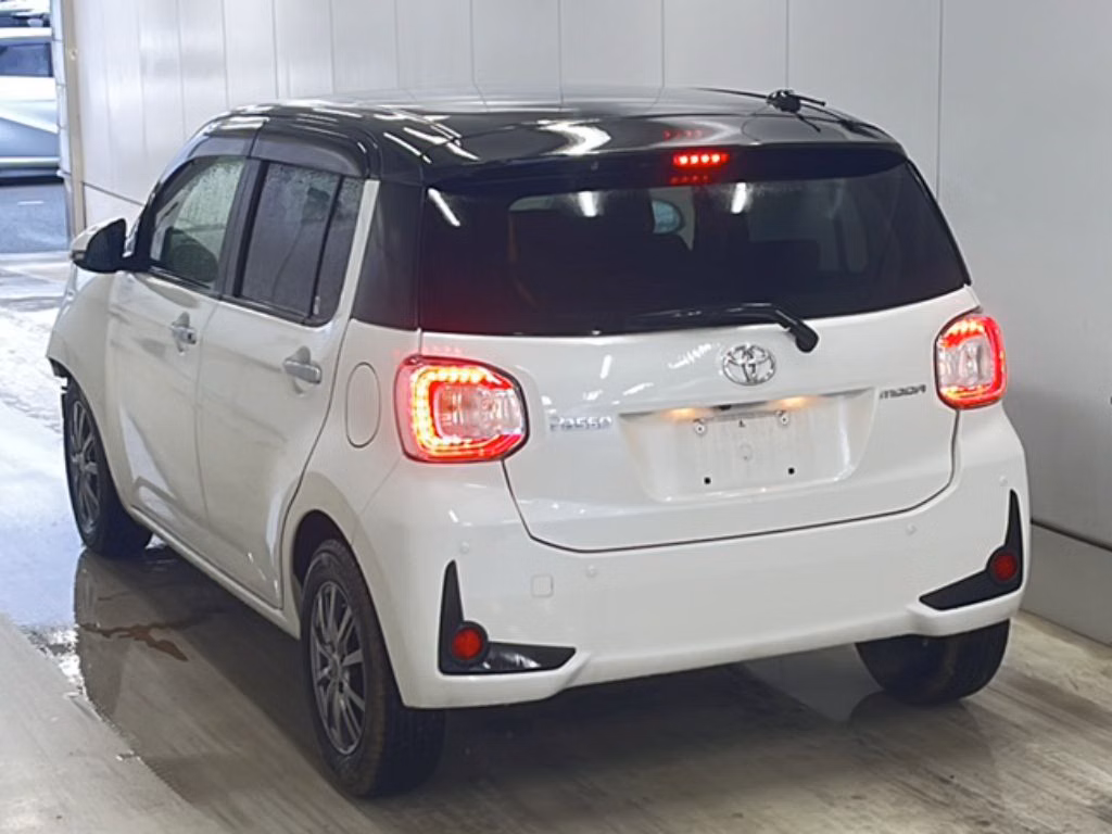 TOYOTA PASSO