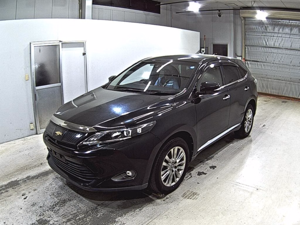 TOYOTA HARRIER