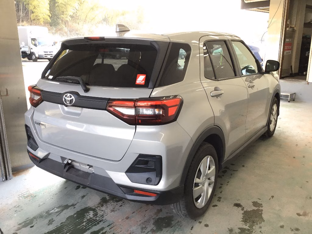 TOYOTA RAIZE