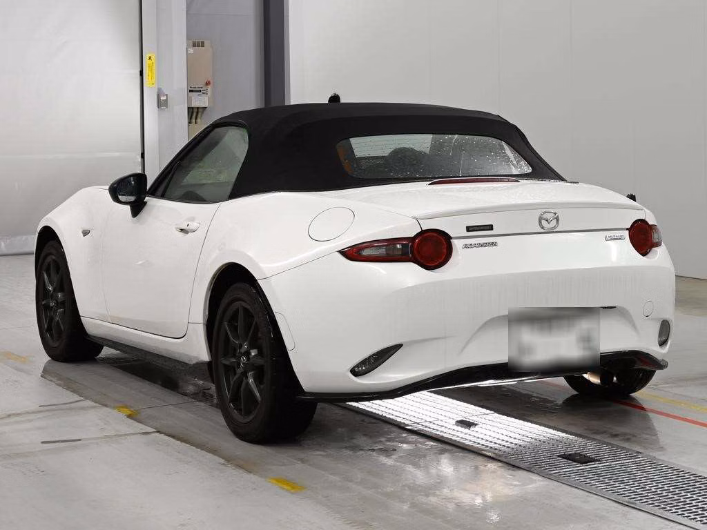 MAZDA MX-5