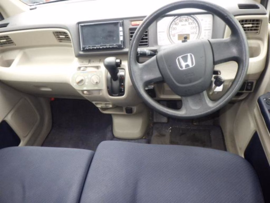 HONDA LIFE
