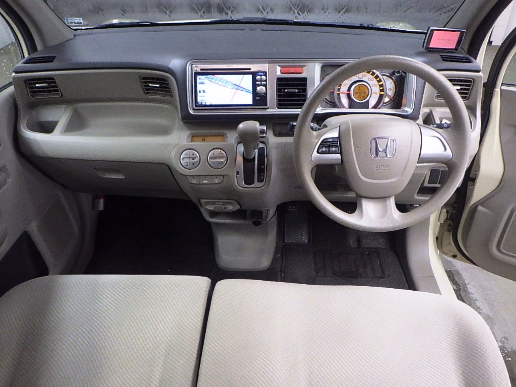HONDA LIFE