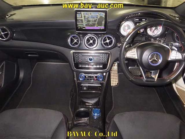 MERCEDES-BENZ CLA-CLASS