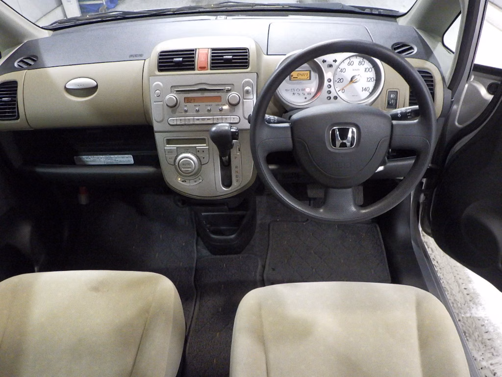 HONDA LIFE