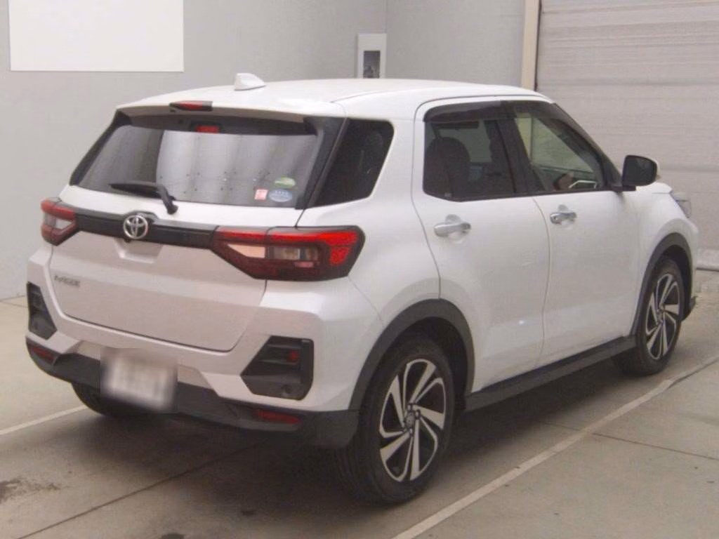 TOYOTA RAIZE