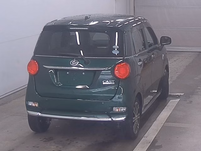 DAIHATSU CAST