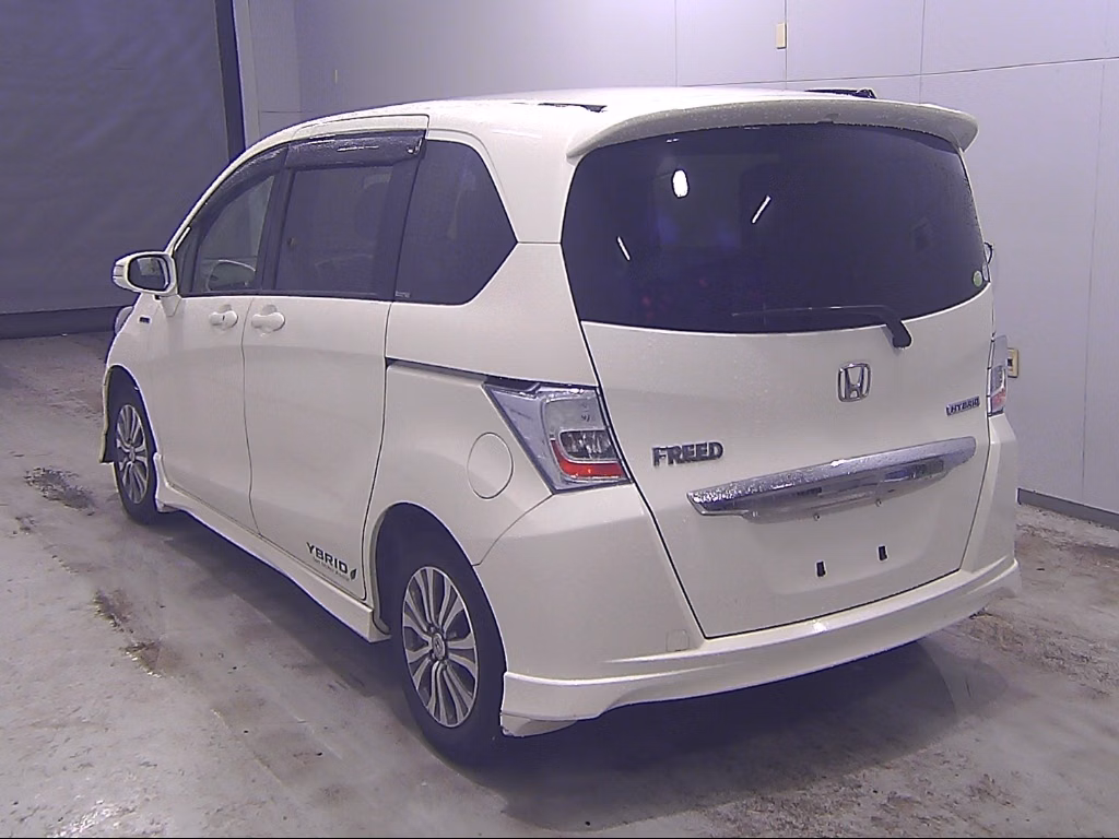 HONDA FREED