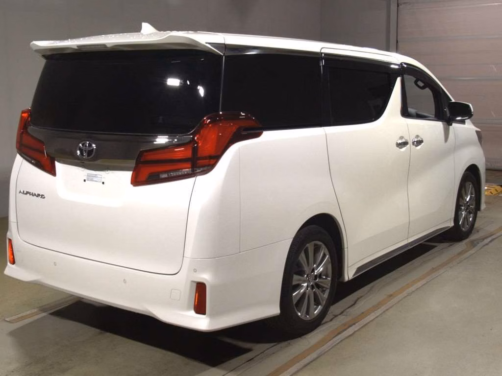 TOYOTA ALPHARD
