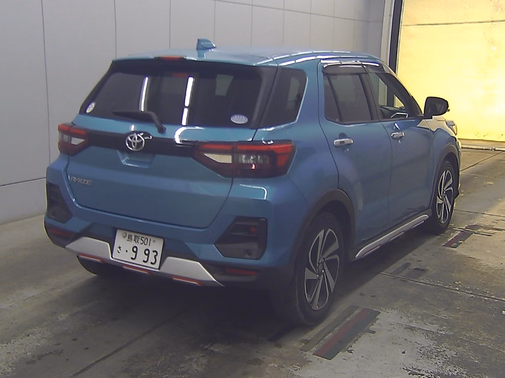 TOYOTA RAIZE