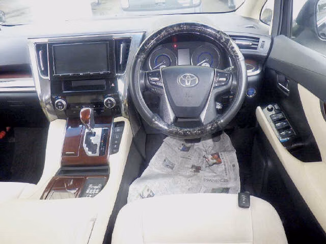 TOYOTA ALPHARD