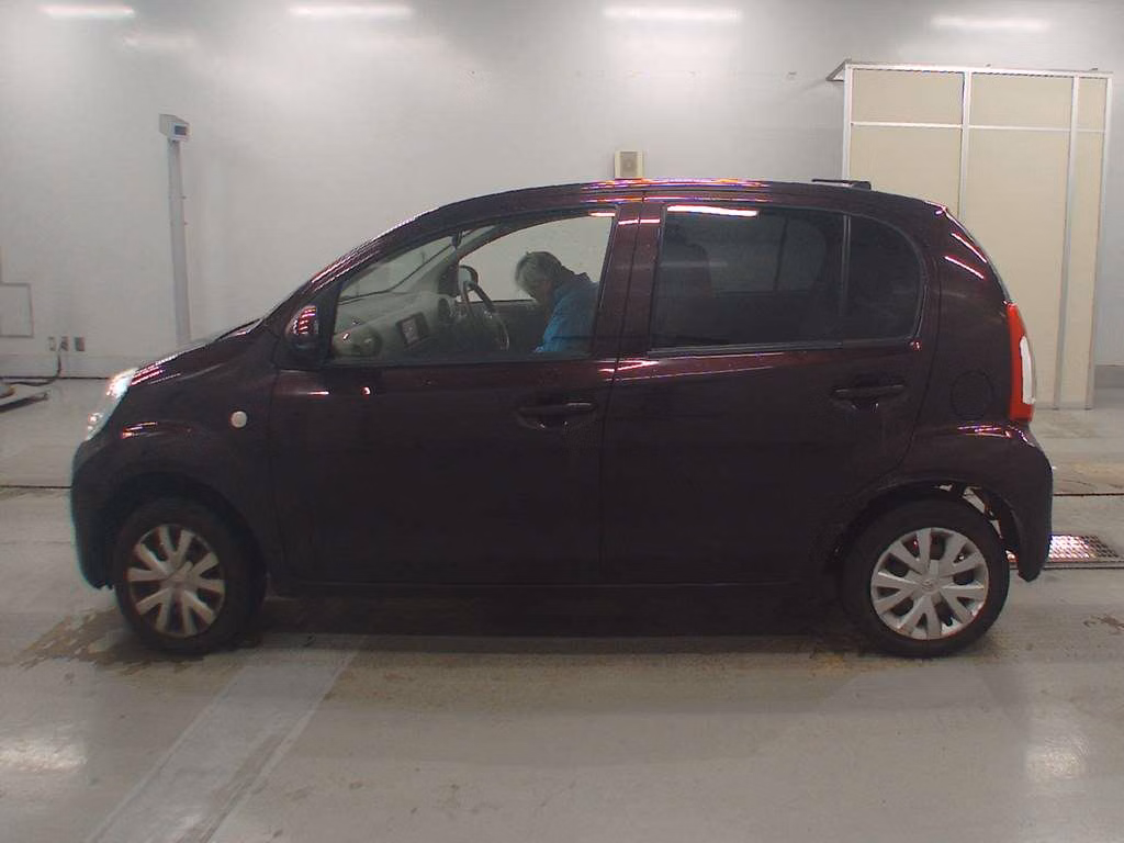 TOYOTA PASSO