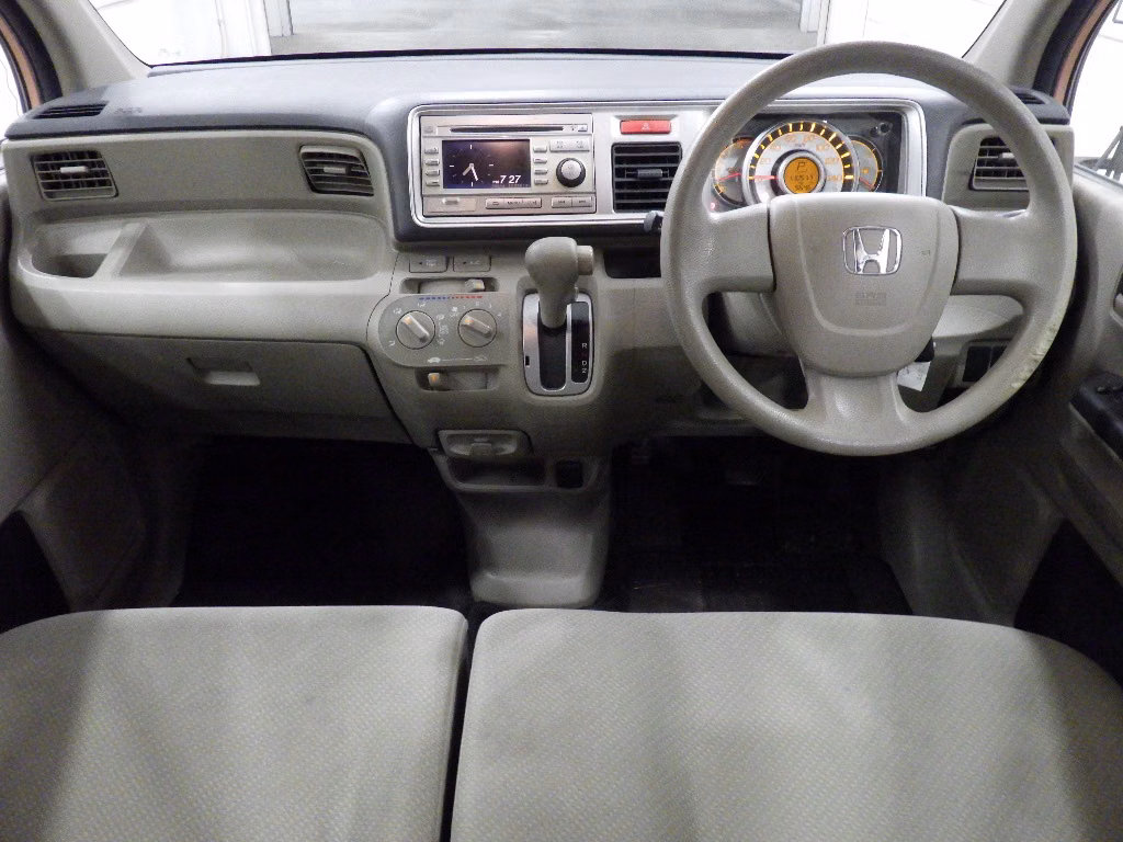 HONDA LIFE