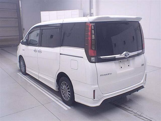 TOYOTA ESQUIRE