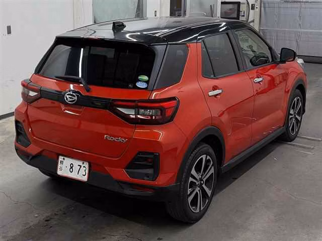 DAIHATSU ROCKY