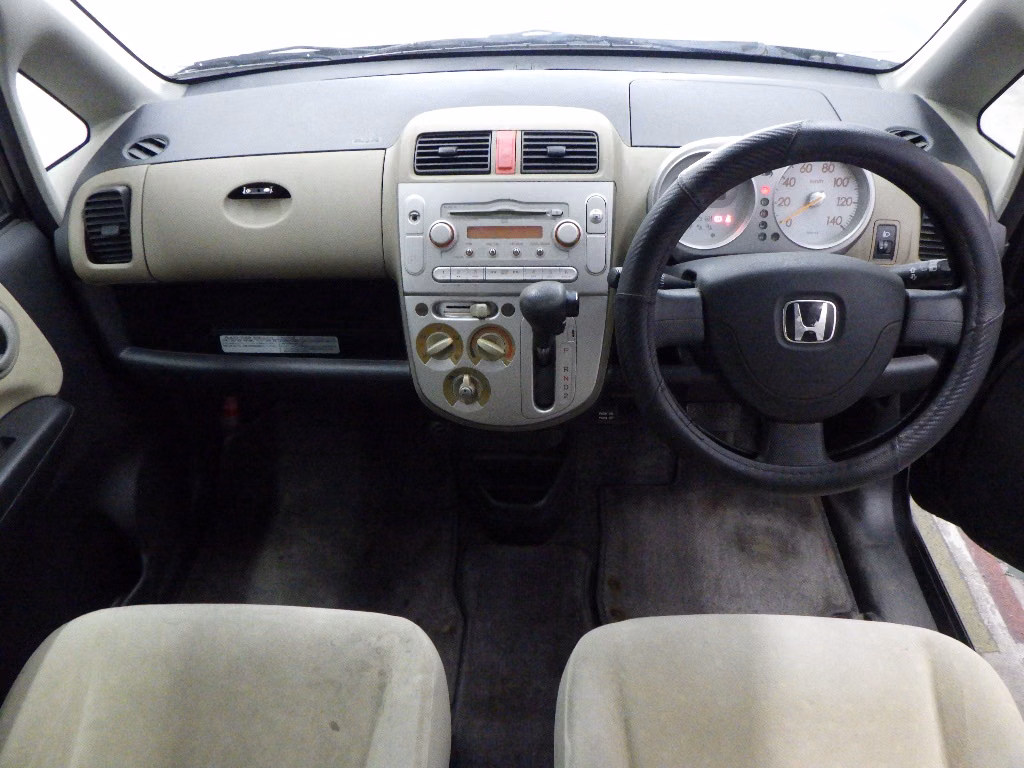 HONDA LIFE