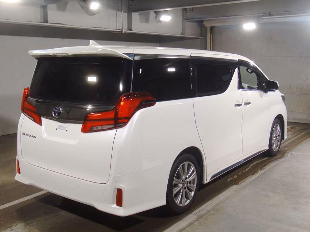 TOYOTA ALPHARD