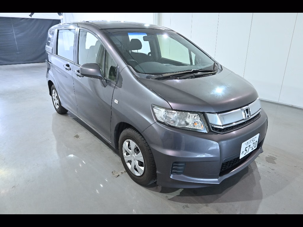 HONDA FREED SPIKE